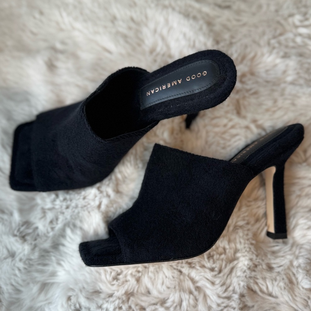 Good American Square Open Toe Pump, Black Terry Cloth, Size 8.5